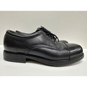 Hunter's Bay Collection men size 9 black leather upper cap toe lace-up shoes
